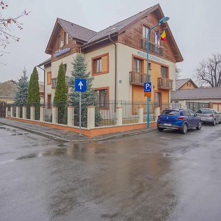 Pension Bavaria บราชอฟ ภายนอก รูปภาพ